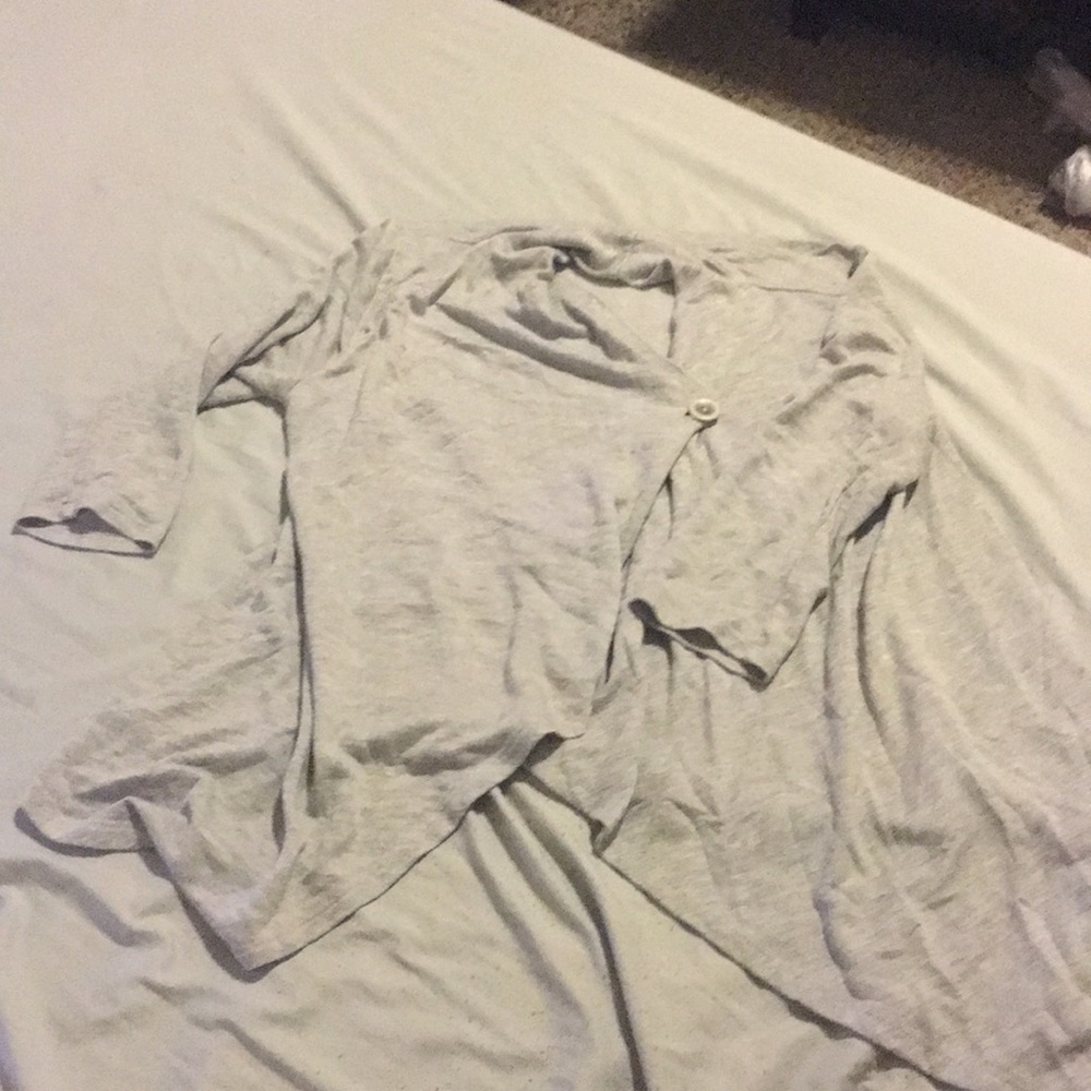 Maurice’s 3/4 Sleeve Gray Cardigan